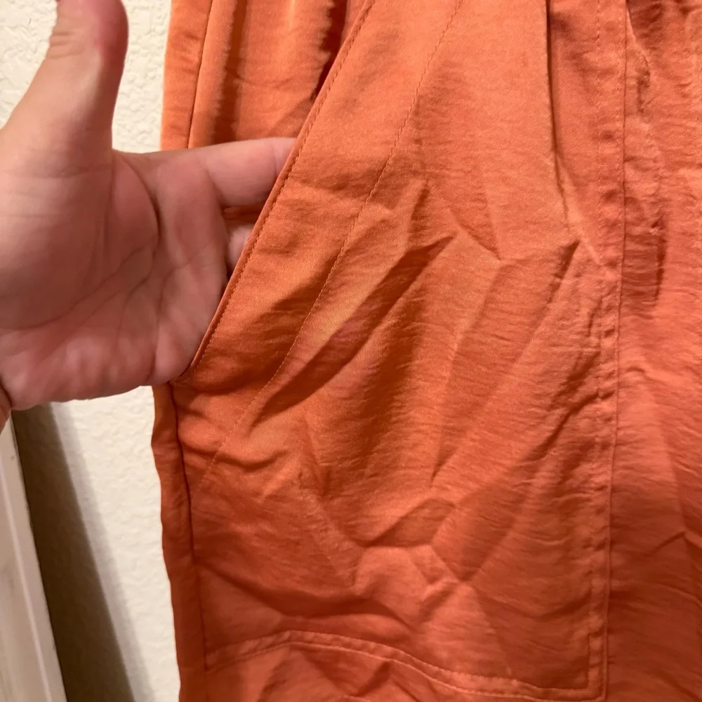 A New Day Women's Satin High Rise Pull On Shorts XL Orange Stretchy W Pockets - Picture 5 of 12